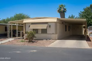 452 N 68th Ln, Phoenix, AZ 85043 - Photo 1