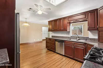 1902 W Kerry Lane, Phoenix, AZ 85027 - Photo 6