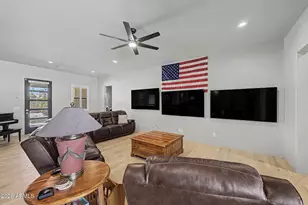 2639 W Lavitt Ln, Phoenix, AZ 85086 - Photo 56