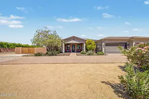 2639 W Lavitt Ln, Phoenix, AZ 85086 - Photo 40