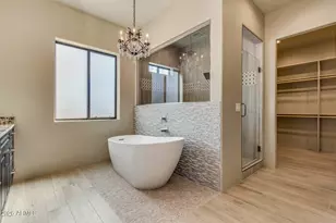 2639 W Lavitt Ln, Phoenix, AZ 85086 - Photo 4