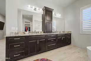 2639 W Lavitt Ln, Phoenix, AZ 85086 - Photo 30