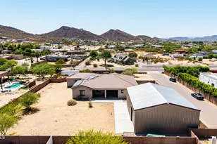 2639 W Lavitt Ln, Phoenix, AZ 85086 - Photo 4