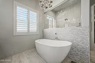 2639 W Lavitt Ln, Phoenix, AZ 85086 - Photo 8