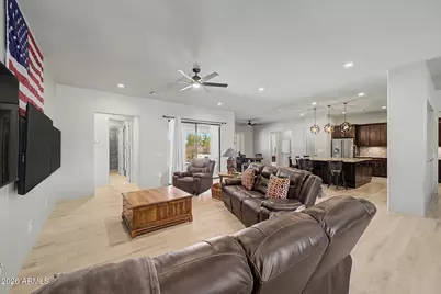 2639 W Lavitt Lane, Phoenix, AZ 85086 - Photo 46