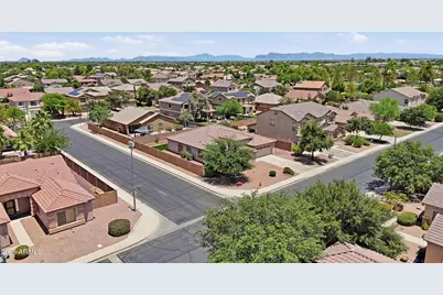 4216 E County Down Drive, Chandler, AZ 85249 - Photo 38