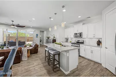 16773 W Paseo Way, Goodyear, AZ 85338 - Photo 2