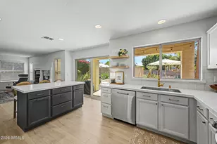 26421 N 43rd Pl, Phoenix, AZ 85050 - Photo 14