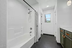 451 S Hawes Rd, Mesa, AZ 85208 - Photo 16
