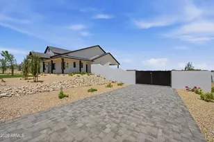 1764 W Lucky Ln, San Tan Valley, AZ 85144 - Photo 6