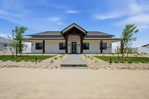 1764 W Lucky Ln, San Tan Valley, AZ 85144 - Photo 2