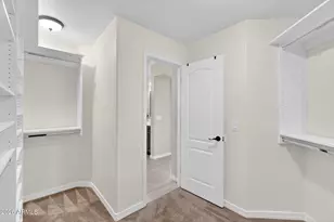 2541 E Silverwood Dr, Phoenix, AZ 85048 - Photo 28