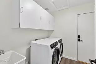 2541 E Silverwood Dr, Phoenix, AZ 85048 - Photo 36