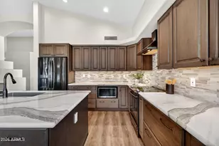 2541 E Silverwood Dr, Phoenix, AZ 85048 - Photo 16