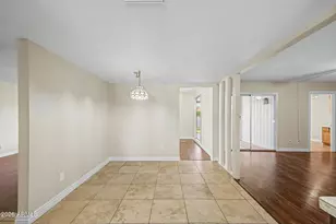 2627 W Obispo Cir, Mesa, AZ 85202 - Photo 14