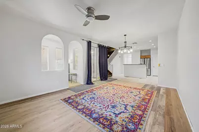 1944 N 77th Glen, Phoenix, AZ 85035 - Photo 8