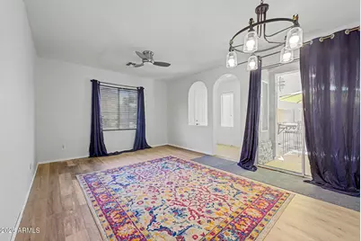 1944 N 77th Glen, Phoenix, AZ 85035 - Photo 4