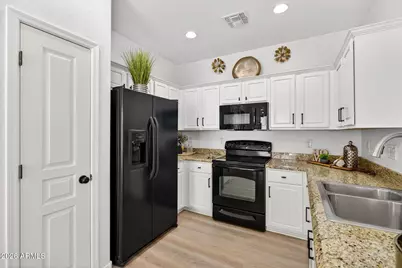 1672 E Elgin Street, Gilbert, AZ 85295 - Photo 10