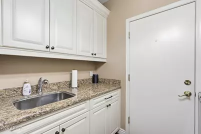 10857 E Butherus Drive, Scottsdale, AZ 85255 - Photo 30