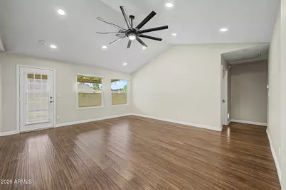 7733 W Pershing Avenue, Peoria, AZ 85381 - Photo 8