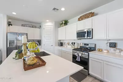 9512 W Turney Avenue, Phoenix, AZ 85037 - Photo 24