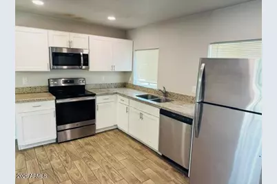 421 N Central Avenue, Avondale, AZ 85323 - Photo 14