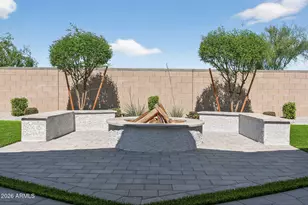15476 W Desert Hollow Dr, Surprise, AZ 85387 - Photo 32