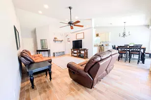 3556 E Utopia Rd, Phoenix, AZ 85050 - Photo 8