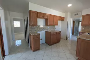 3012 N 56th St, Phoenix, AZ 85018 - Photo 2