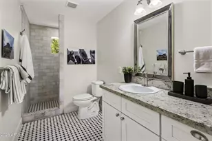 4145 E Osborn Rd, Phoenix, AZ 85018 - Photo 34