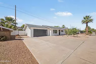 8725 E Coronado Rd, Scottsdale, AZ 85257 - Photo 2