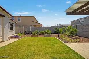 2949 E Cherry Hill Dr, Gilbert, AZ 85298 - Photo 32
