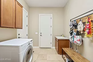 2321 W Via Perugia, Phoenix, AZ 85086 - Photo 34