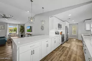 314 E Marconi Ave, Phoenix, AZ 85022 - Photo 1