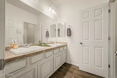 3938 E Sourwood Drive, Gilbert, AZ 85298 - Photo 38
