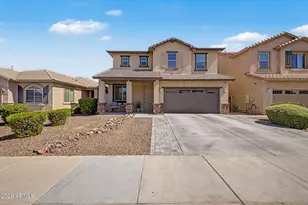 3938 E Sourwood Dr, Gilbert, AZ 85298 - Photo 2