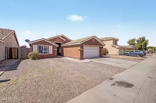 9961 W MacKenzie Dr, Phoenix, AZ 85037 - Photo 2