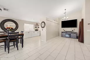 9961 W MacKenzie Dr, Phoenix, AZ 85037 - Photo 8