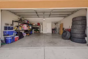 9961 W MacKenzie Dr, Phoenix, AZ 85037 - Photo 28