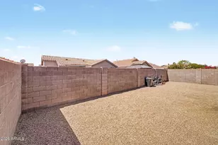 9961 W MacKenzie Dr, Phoenix, AZ 85037 - Photo 34