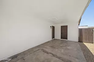 8714 W Becker Ln, Peoria, AZ 85345 - Photo 8