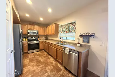 638 S 111th Lane, Avondale, AZ 85323 - Photo 6