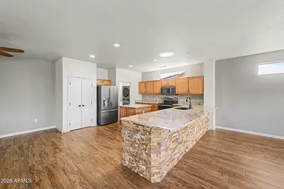 15764 W Spring Tree Way, Surprise, AZ 85374 - Photo 10