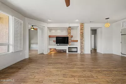 15764 W Spring Tree Way, Surprise, AZ 85374 - Photo 10