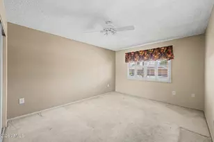 20008 N Willowcreek Cir, Sun City, AZ 85373 - Photo 28