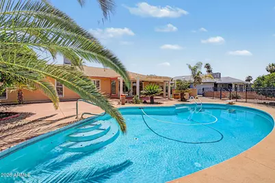 20008 N Willowcreek Circle, Sun City, AZ 85373 - Photo 40