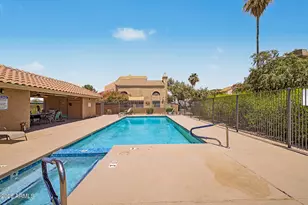 2084 N Sunset Dr, Chandler, AZ 85225 - Photo 36