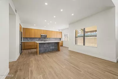 2084 N Sunset Drive, Chandler, AZ 85225 - Photo 10