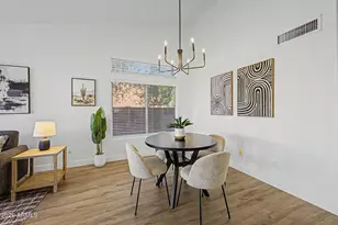 2466 S Revolta, Mesa, AZ 85209 - Photo 4