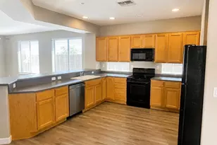 41831 N Mill Creek Way, Anthem, AZ 85086 - Photo 2